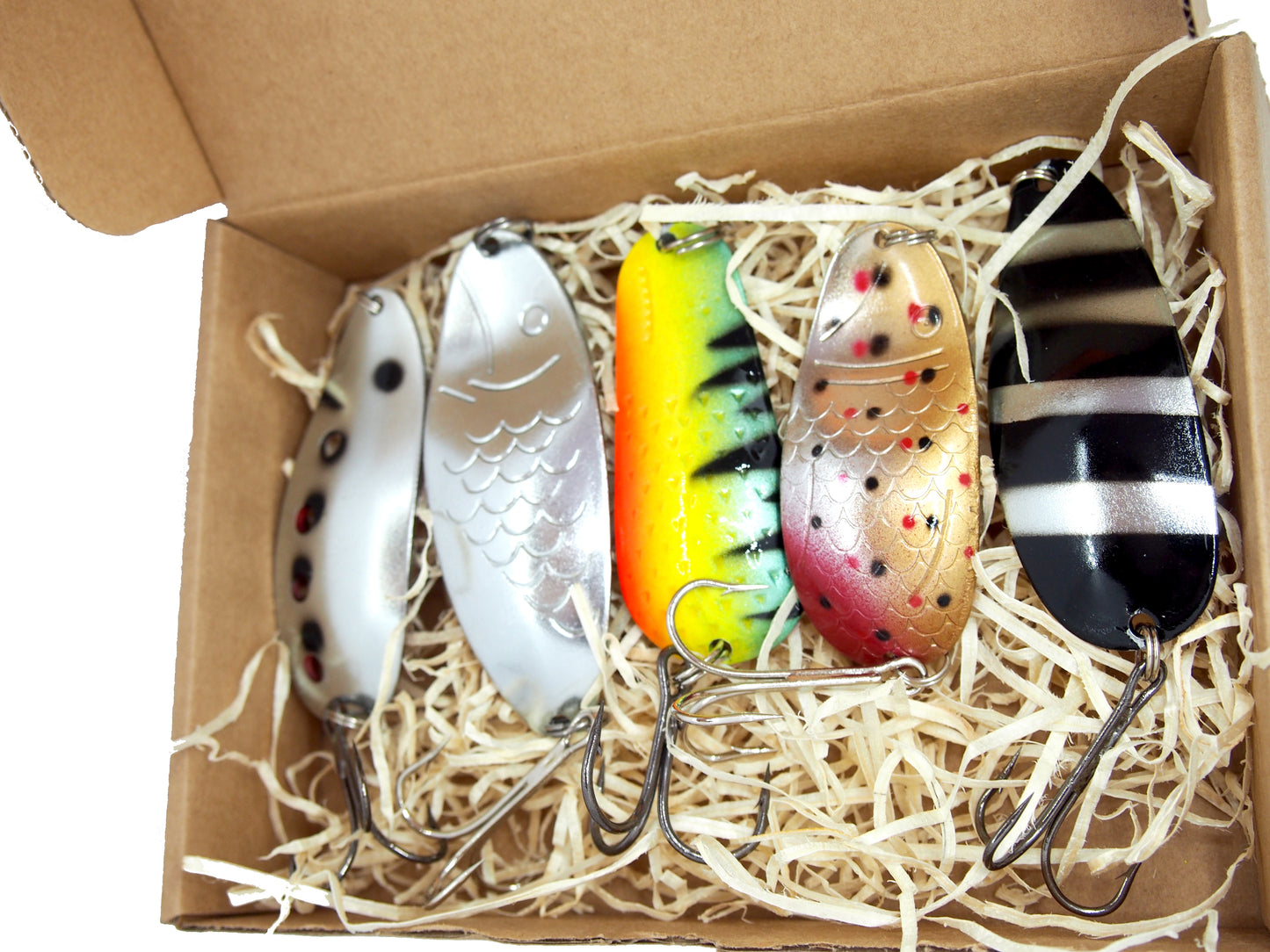 norther pike fishing spoons, classic fishing spoons, hand painted lures for pike fishing, bass tackle , 5 pieces of fishing spoon in a giftbox