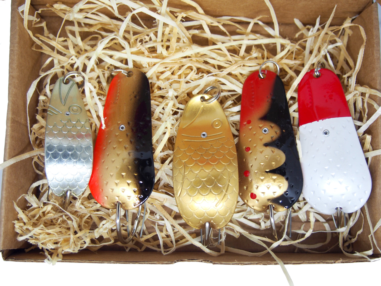 weedless pike spoon lures, fishing spoons, weed guard lures for fishing, bass tackle