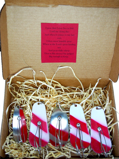 weedless pike spoon lures, fishing spoons, weed guard lures for fishing, bass tackle