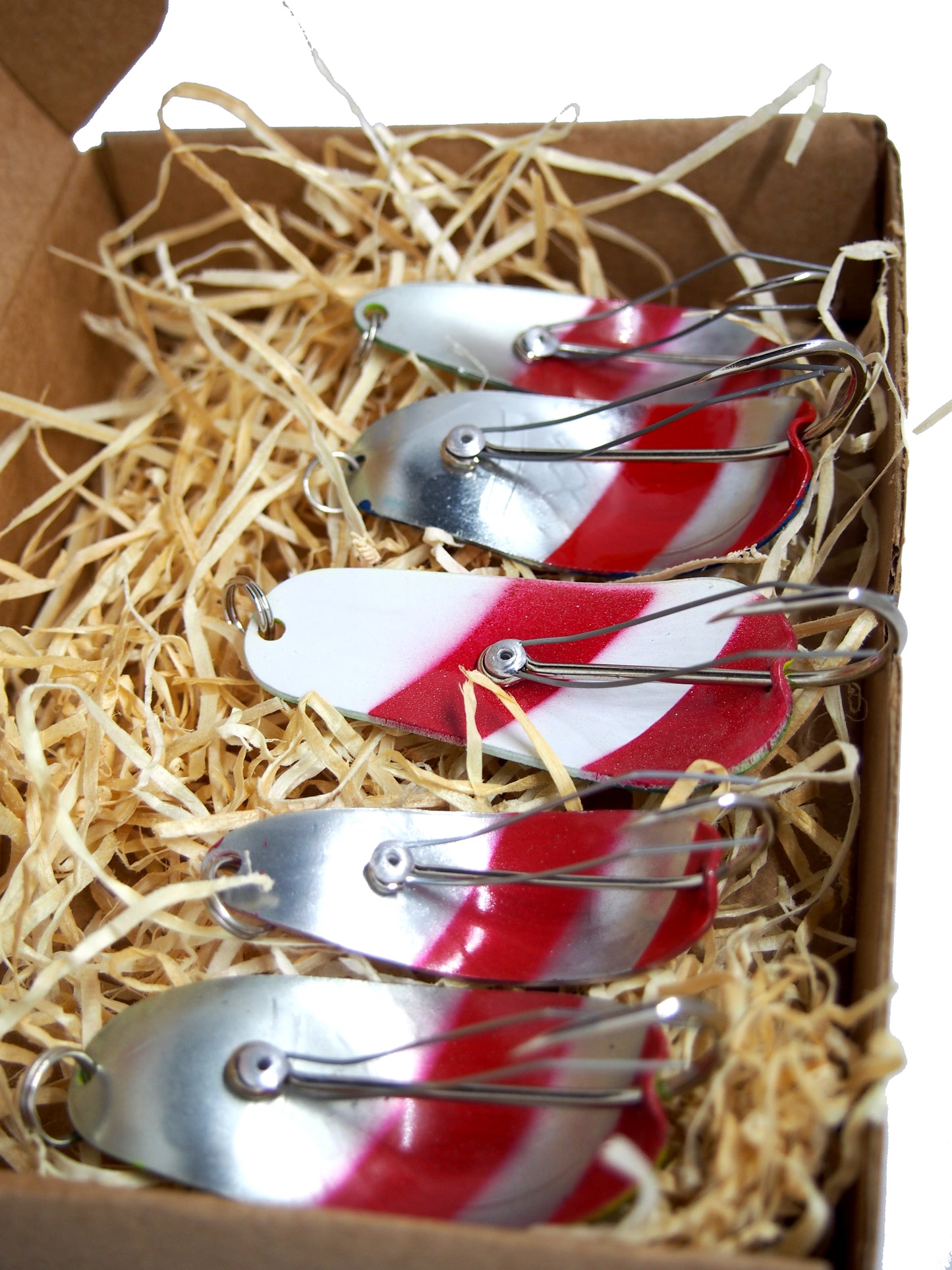 weedless fishing spoon lure, pike spoons, weed guard lures for fishing, bass tackle