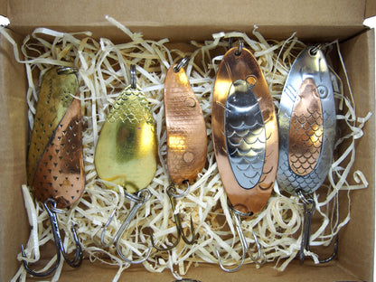 classic salmon spoon set, handmade fishing spoons, gold pike spoons, pike lure copper with treble hook, 5 pieces