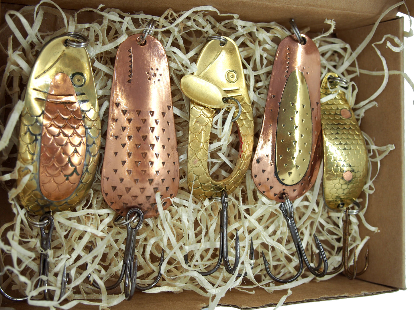 fishing spoons made from copper and brass 5 pieces , in a gift box