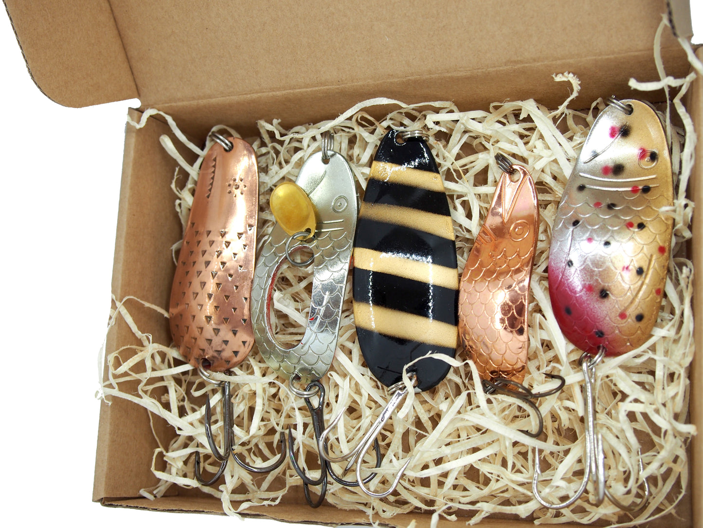 five pieces of fishing spoons in a gift box